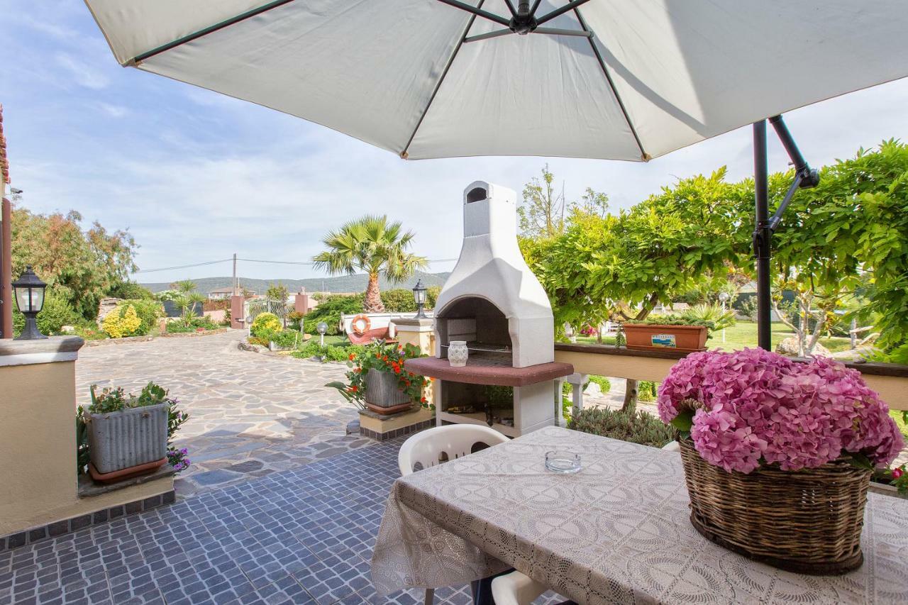 Casa Vacanze La Guzzetta Ranch Villa Canaglia Exterior photo